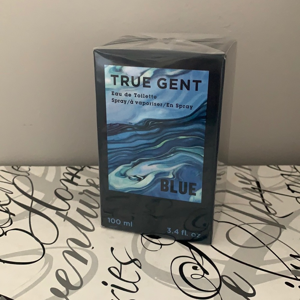 Avon true gent blue eau de toilette spray 3.4 Oz sealed box